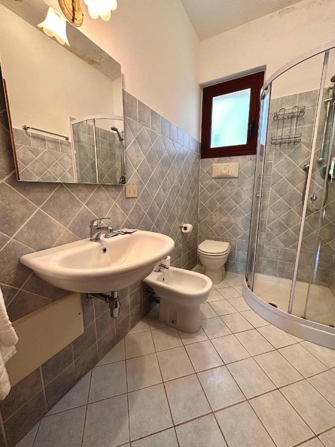 Sea Rocks House Villa Olbia Ngoại thất bức ảnh